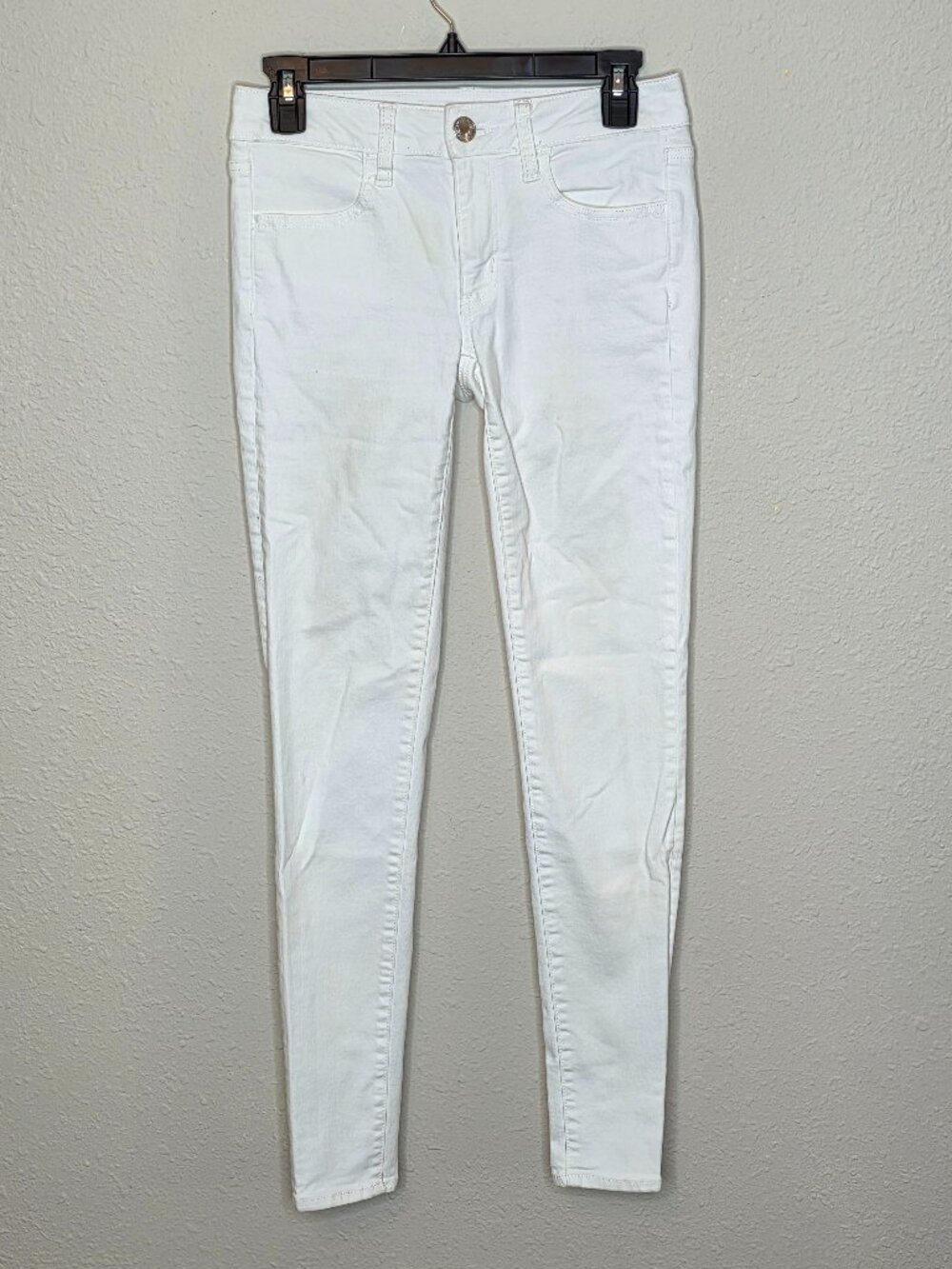 American Eagle Super Stretch White Jegging, Size 2